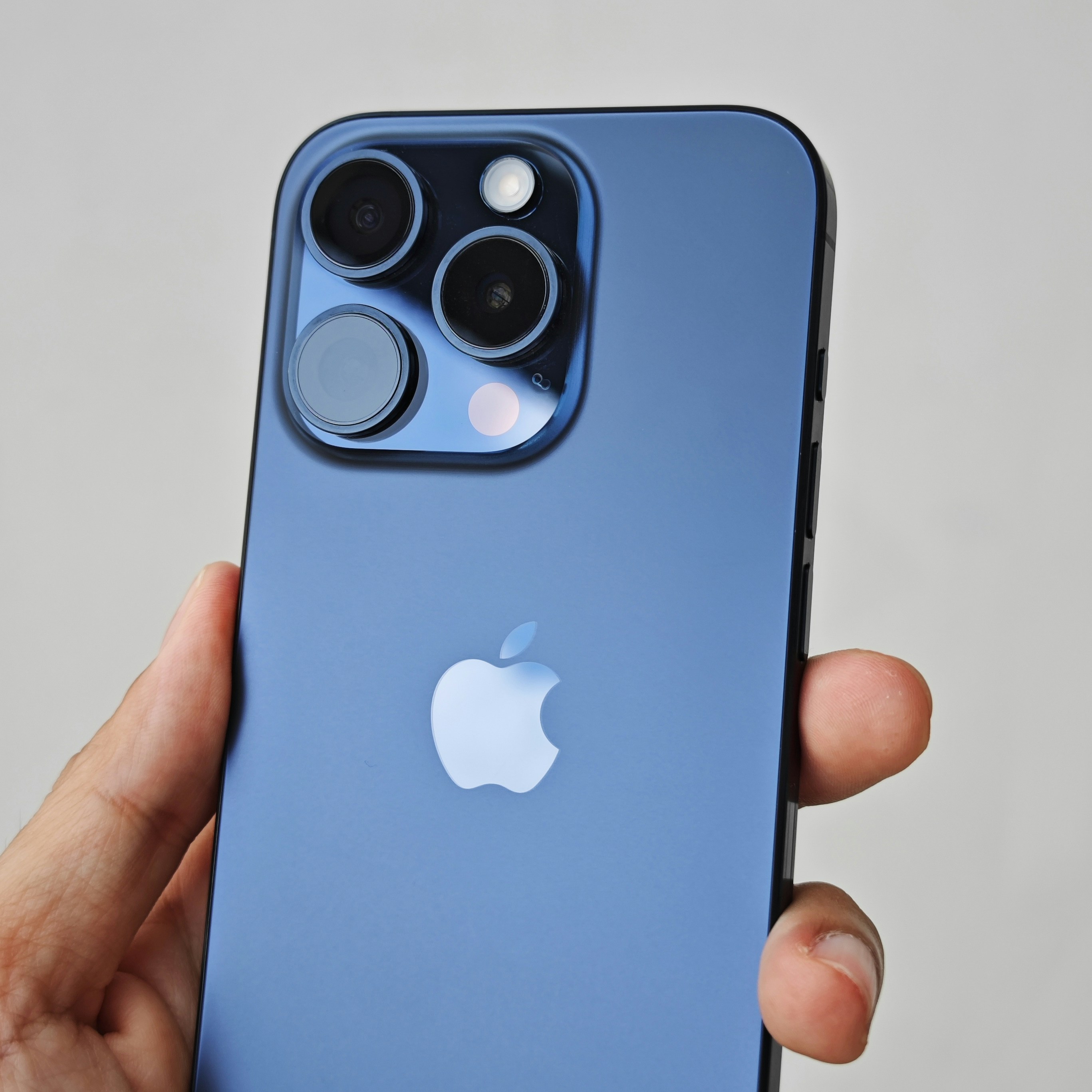 iPhone 15 Pro